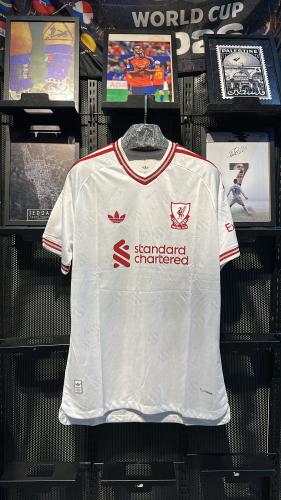 تيشيرت ليفربول الأبيض 2027
