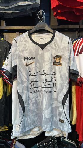 تيشيرت الاتحاد الأبيض 2027