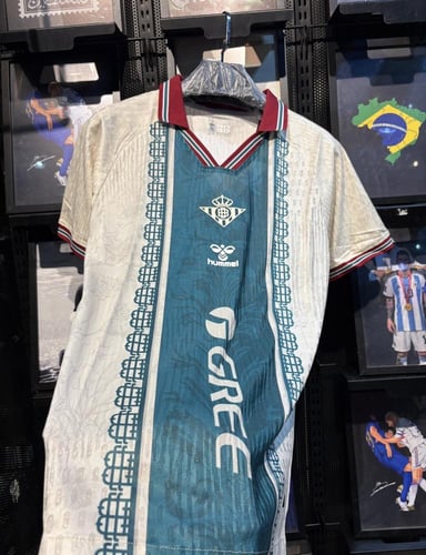 تشيرت نيو يورك ريد بولز 2026