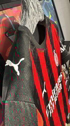 تشيرت ميلان مقاس جامبو