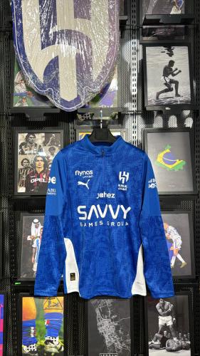 بلوفر الهلال الأزرق