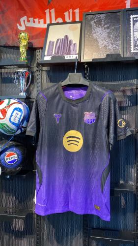 تشيرت برشلونه الموف 2027