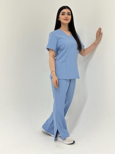 سكراب طبي لون سماوي - موديل رقم ٢