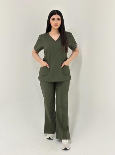 سكراب طبي لون زيتي - موديل رقم ٢