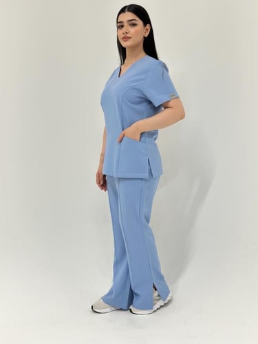 سكراب طبي لون سماوي - موديل رقم ٢