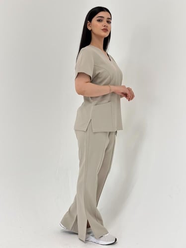 سكراب طبي لون بيج - موديل رقم ٢