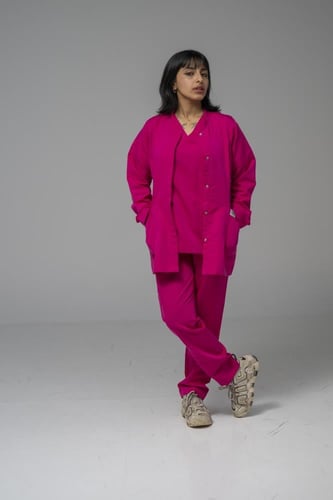 جكت طبي لون فوشي