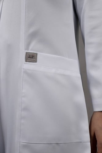 بالطو طبي نسائي ابيض | لابكوت موديل رقم 1