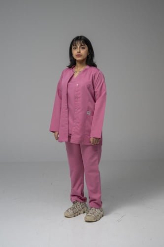 جكت طبي لون زهري