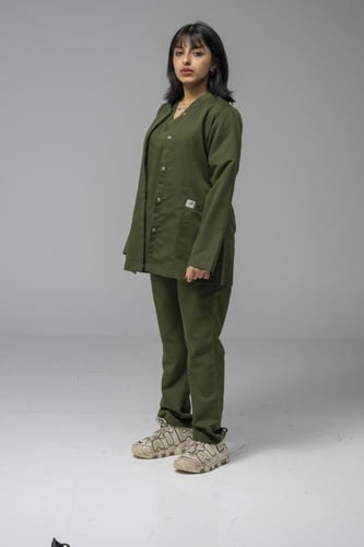 جكت طبي لون زيتي