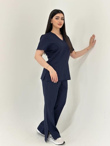 سكراب طبي لون كحلي - موديل رقم ٢