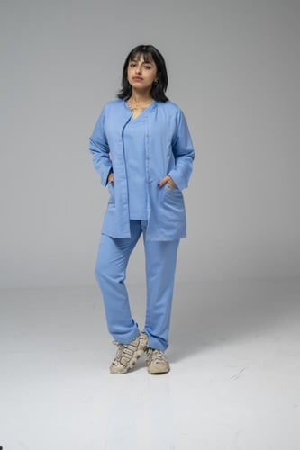 جكت طبي لون سماوي