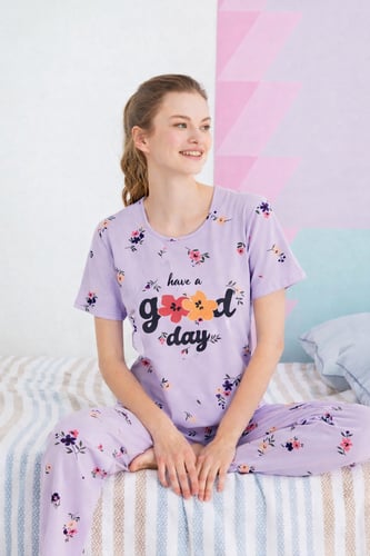 بيجاما نسيم الورد