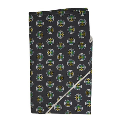 منديل رصاصي مشجر بشعار الكشفي