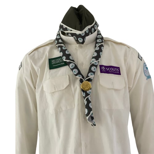 بدلة كشافة بنات متوسط