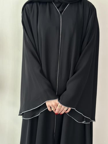 عباية عملية بقصة كلوش كامل