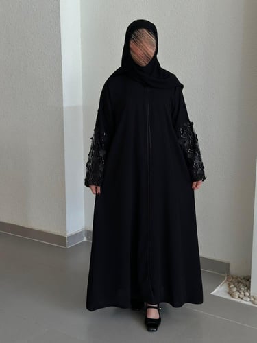 عباية مناسبات بقماش انترنت مع تل وشك