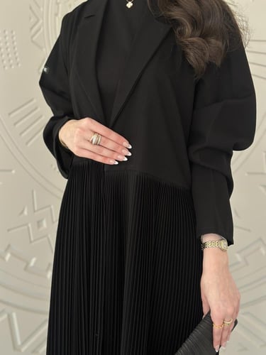 عباية بليزر مع كريب بيلسيه