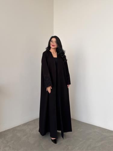 عباية عملية مع اكمام حرير تركي