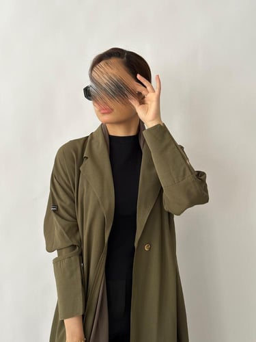 عباية بلايزر زيتي