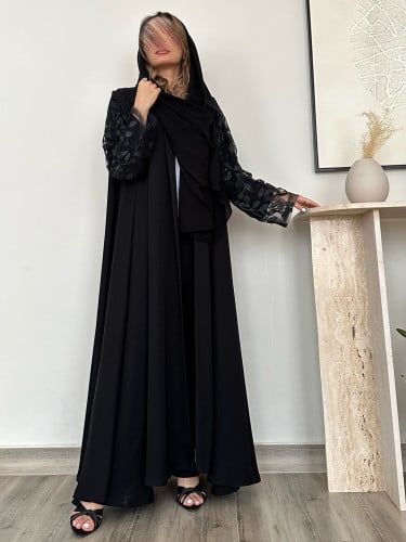 عباية بقصة مستقيمة بدون طقطق