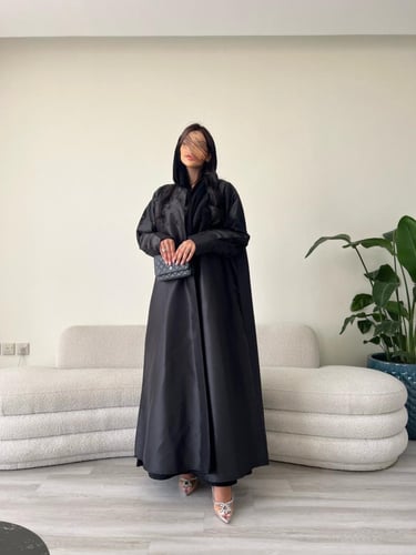 عباية تفته مطرز