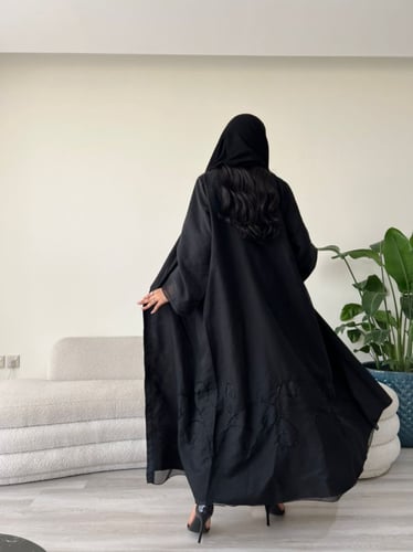 عباية مناسبات شك اسود