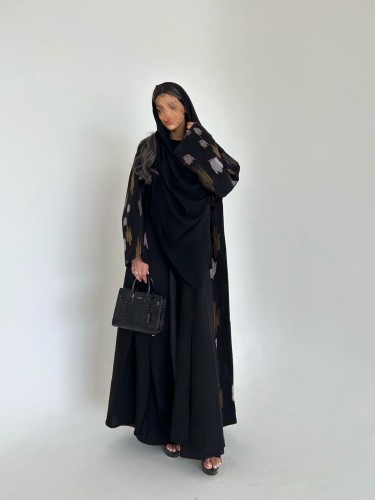 عباية باستل