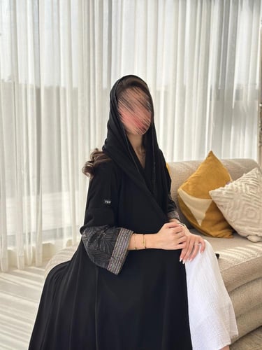 عباية ملكي مع جاكار