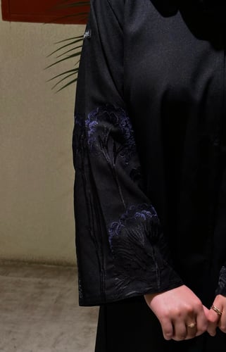 عباية تطريز ازرق