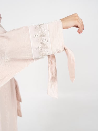 عباية بشت بينك