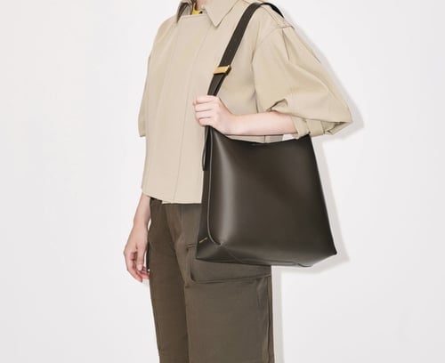 شنطة تشالرلز اند كيث توتي