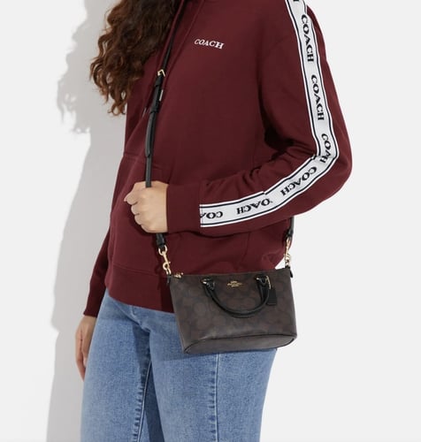 شنطة كوتش ميني