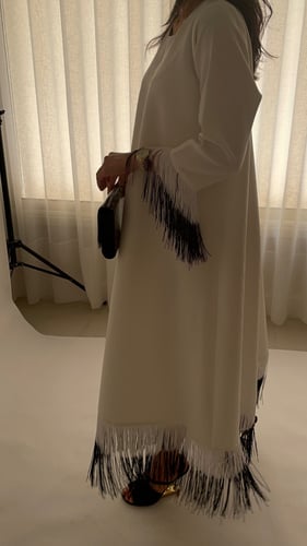 جلابيه/ فستان كريب ابيض