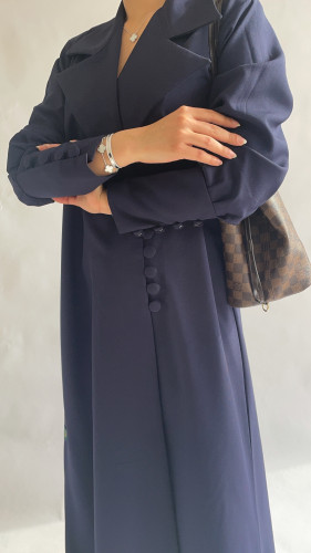 عباية كريب كحلي بأزرار اماميه