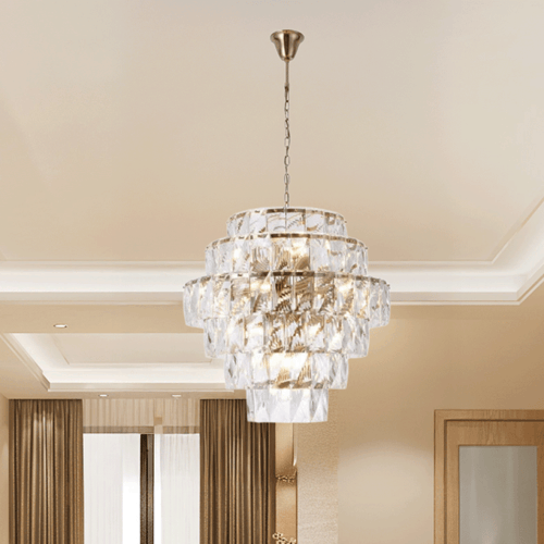 ثريا لومينس