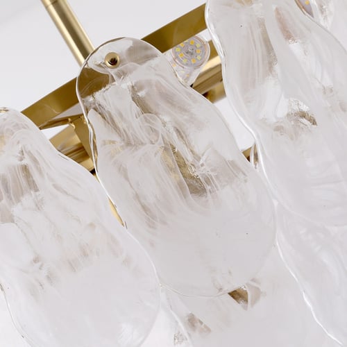 ثريا البردون