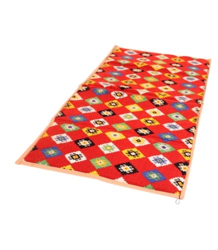 مدة (فرشة بر) مقاس 1*2م لباد احمر