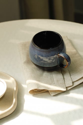 كوب سيراميك كروي مُزجّج