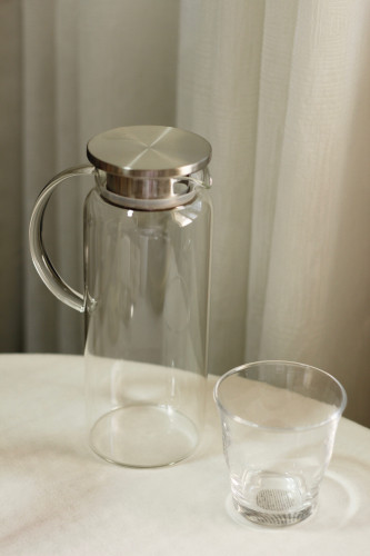 ابريق زجاج