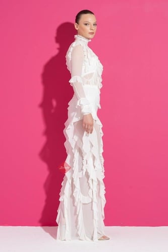 فستان ناعم تل استرتش بأكمام طويله مزين بكرانيش