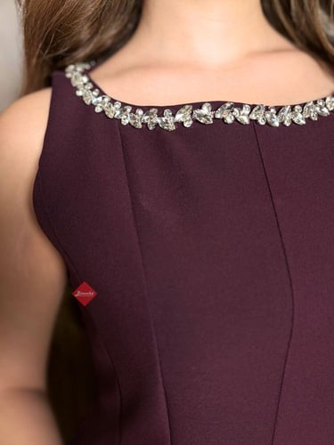 فستان ناعم مزين بالكريستال كلوش ستايل كت