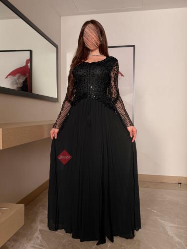 فستان سهرة بليسيه باكمام طويلة مزينة بالترتر اللام...