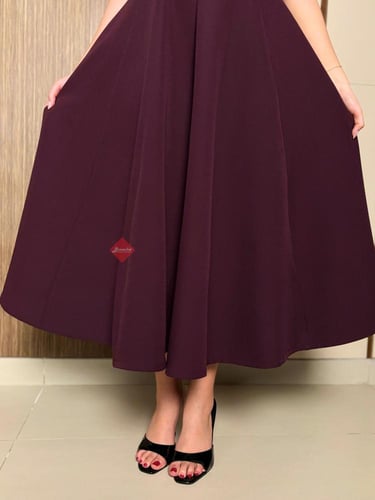 فستان ناعم مزين بالكريستال كلوش ستايل كت