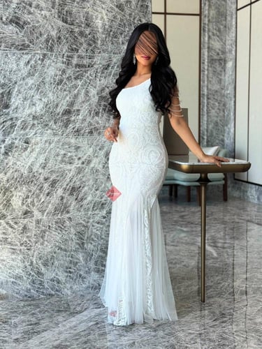 فستان سهرة مطرز ترتر ستايل ون شولدر مزين بخرز فاخر...