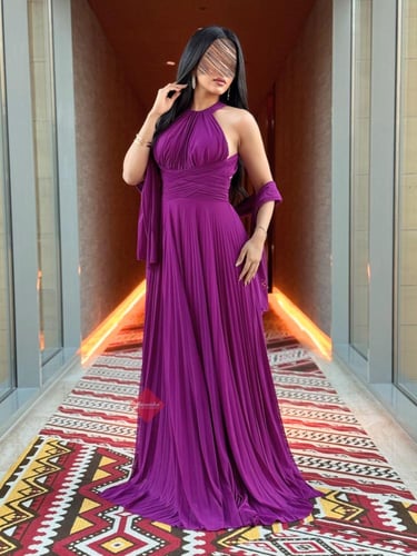 فستان سهرة تل هاينك بليسيه