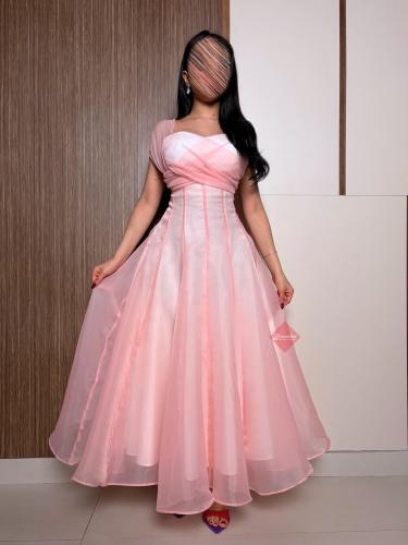 فستان شيفون كلوش ناعم بتصميم انيق