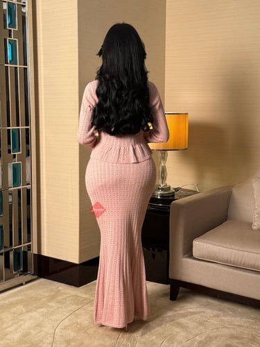 طقم راقي قميص بأزرار وتنورة بقصة حورية البحر الأني...