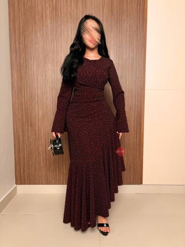 فستان ناعم ستايل بأكمام طويلة واسعة راقي وفخم