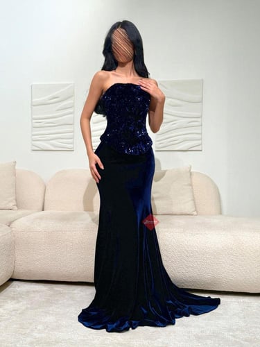 فستان سهرة تب طويل مخمل مطرز بالترتر اللامع